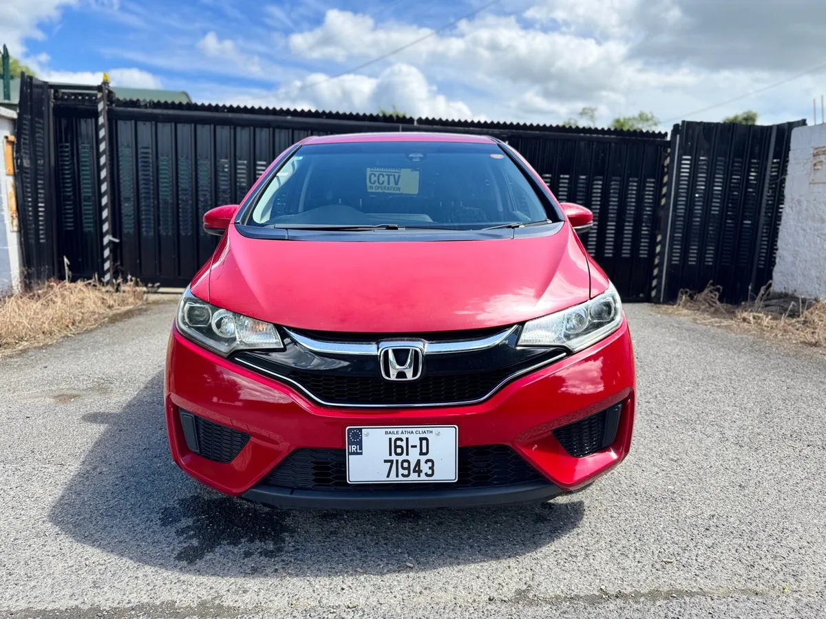 2016 HONDA FIT. LOW MILEAGE. NEW NCT. AUTO 1.5L - Image 2