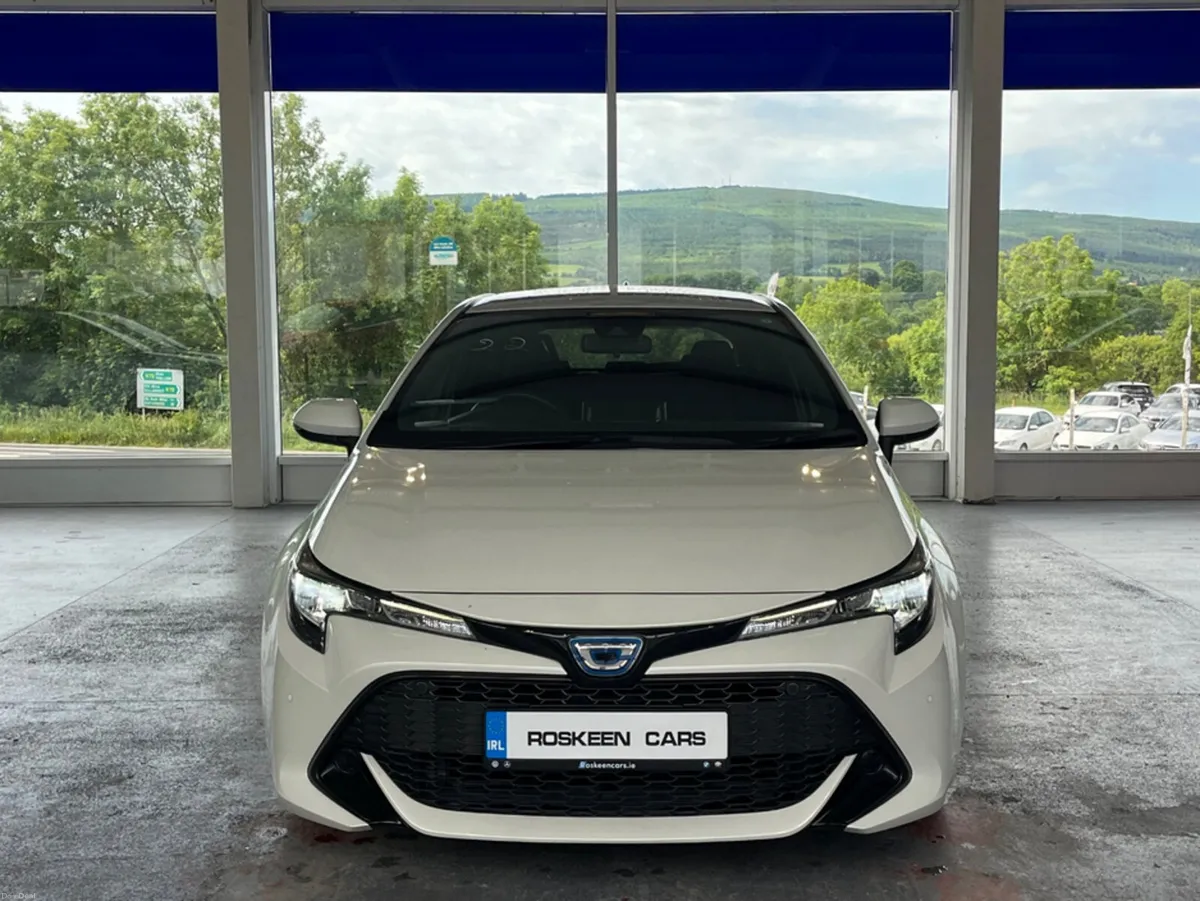 Toyota Corolla SPORT 1.8 6AA-ZWE211H - Image 2