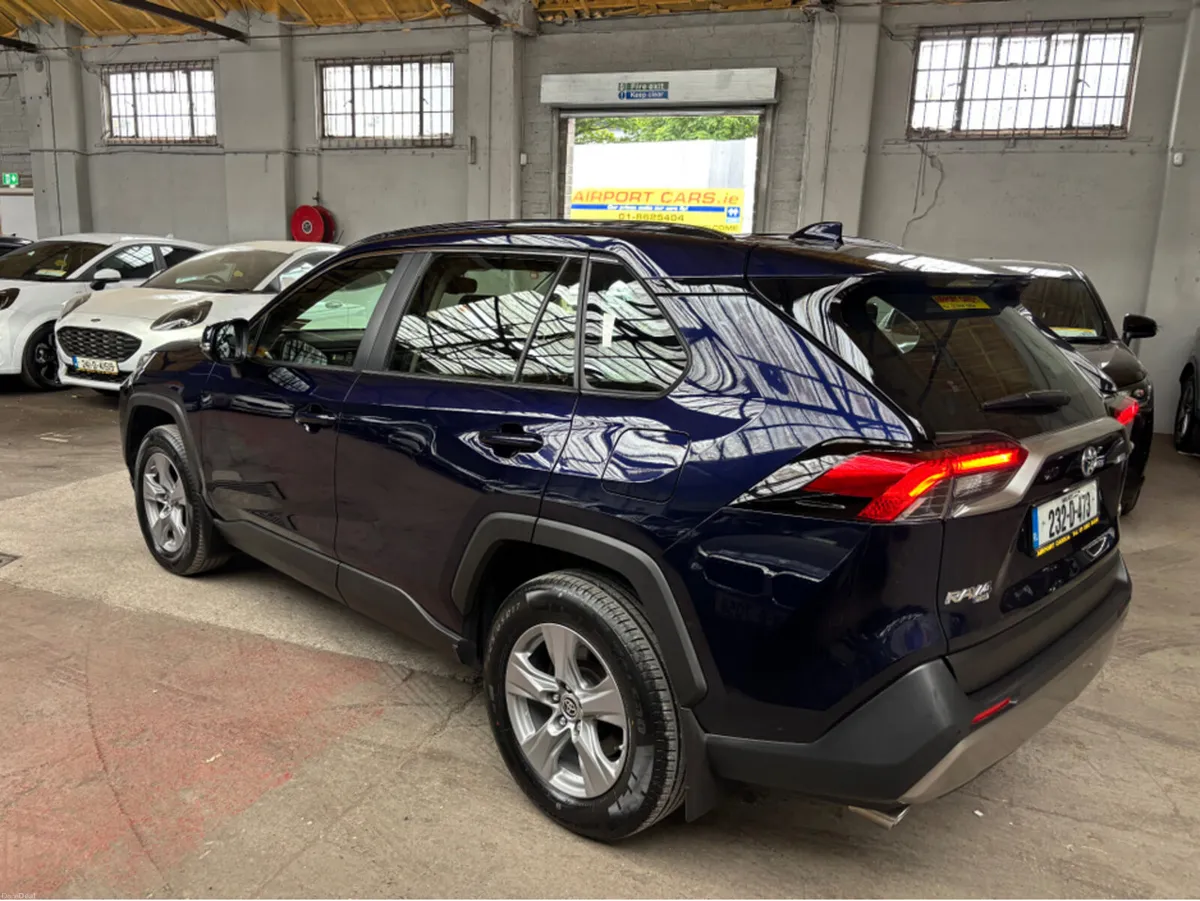 Toyota RAV4 RAV4 HYBRID LUNA 4DR AUTO Finance Avai - Image 3