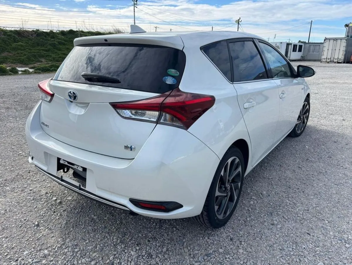 Toyota Auris G Package - Image 3