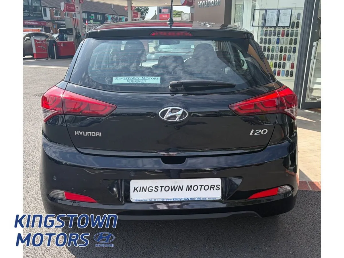 Hyundai i20 Active Deluxe 5DR Auto - Image 4