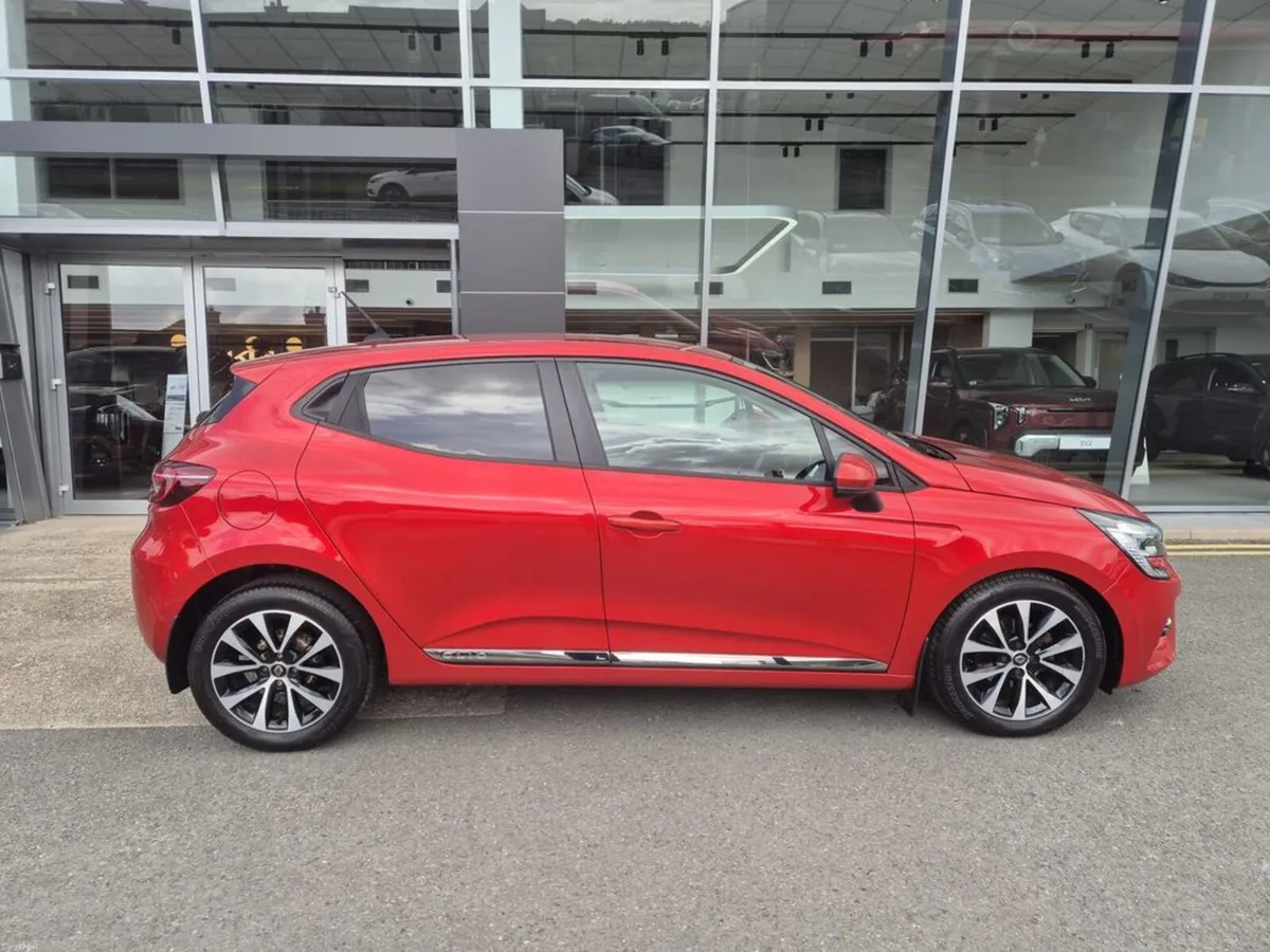 Renault Clio 1.0 PETROL 5DR Iconic TCE 100 - Image 3