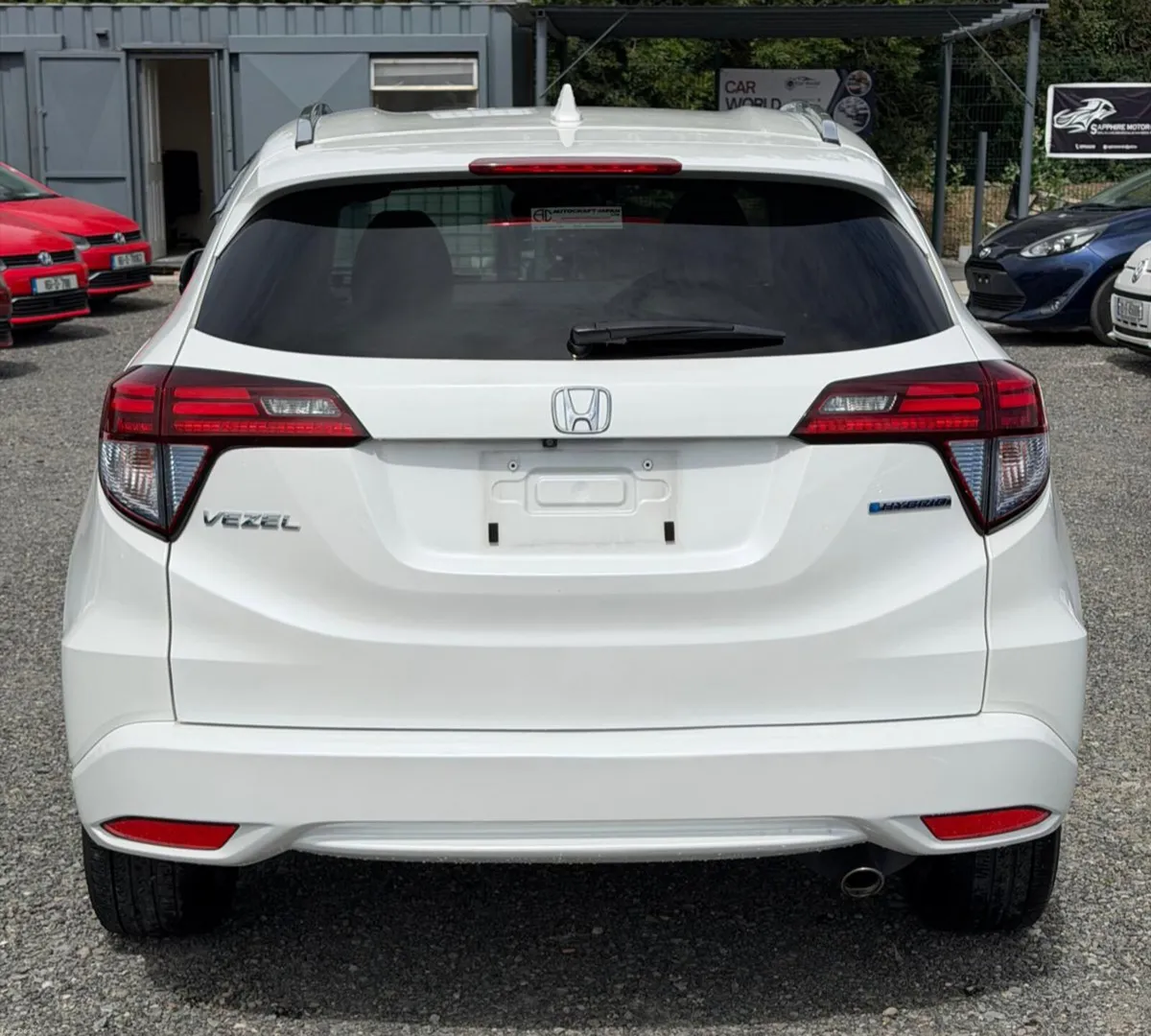 Honda Vezel 2017 – 1.5 Petrol Hybrid Automatic - Image 5