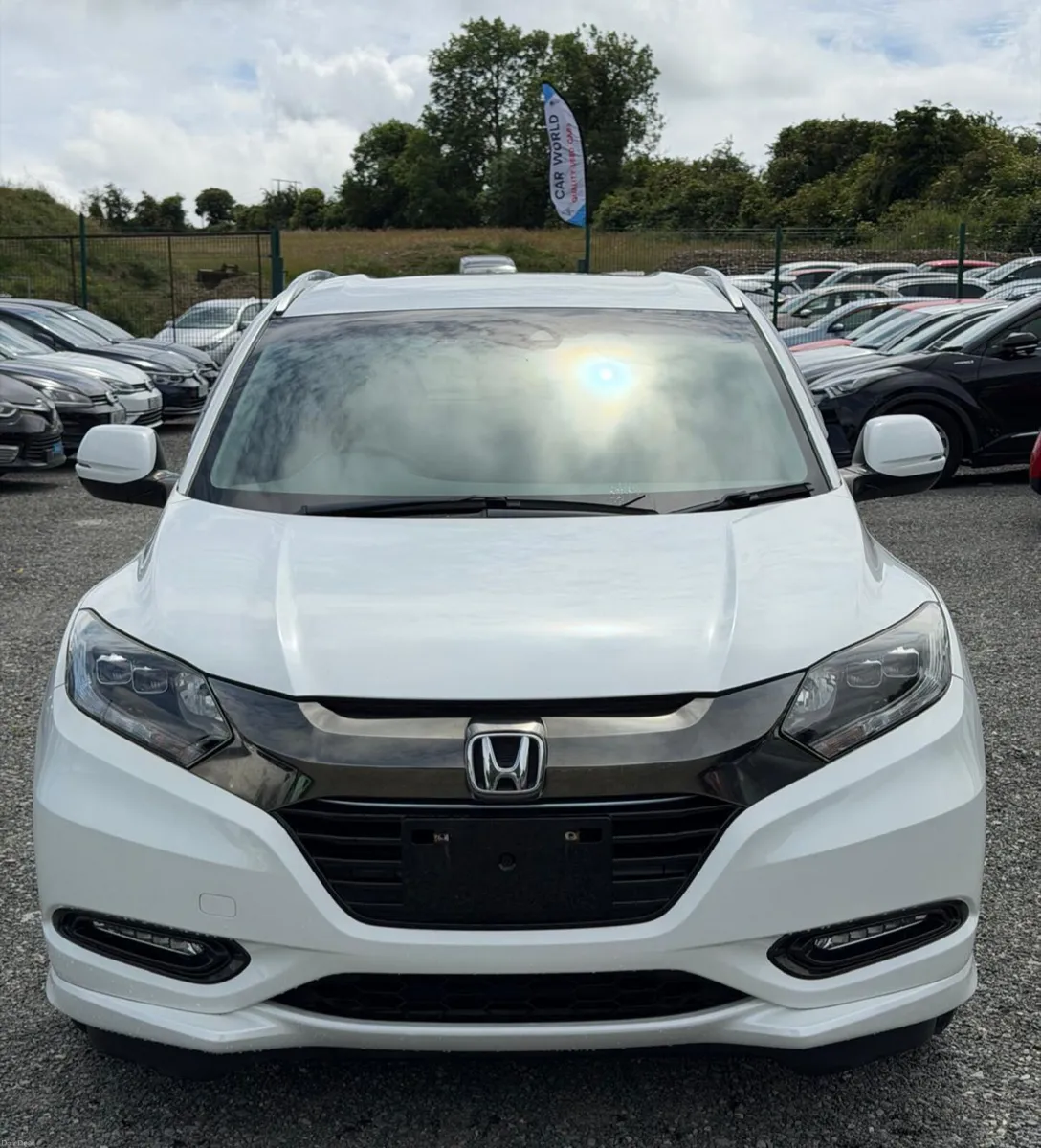 Honda Vezel 2017 – 1.5 Petrol Hybrid Automatic - Image 2