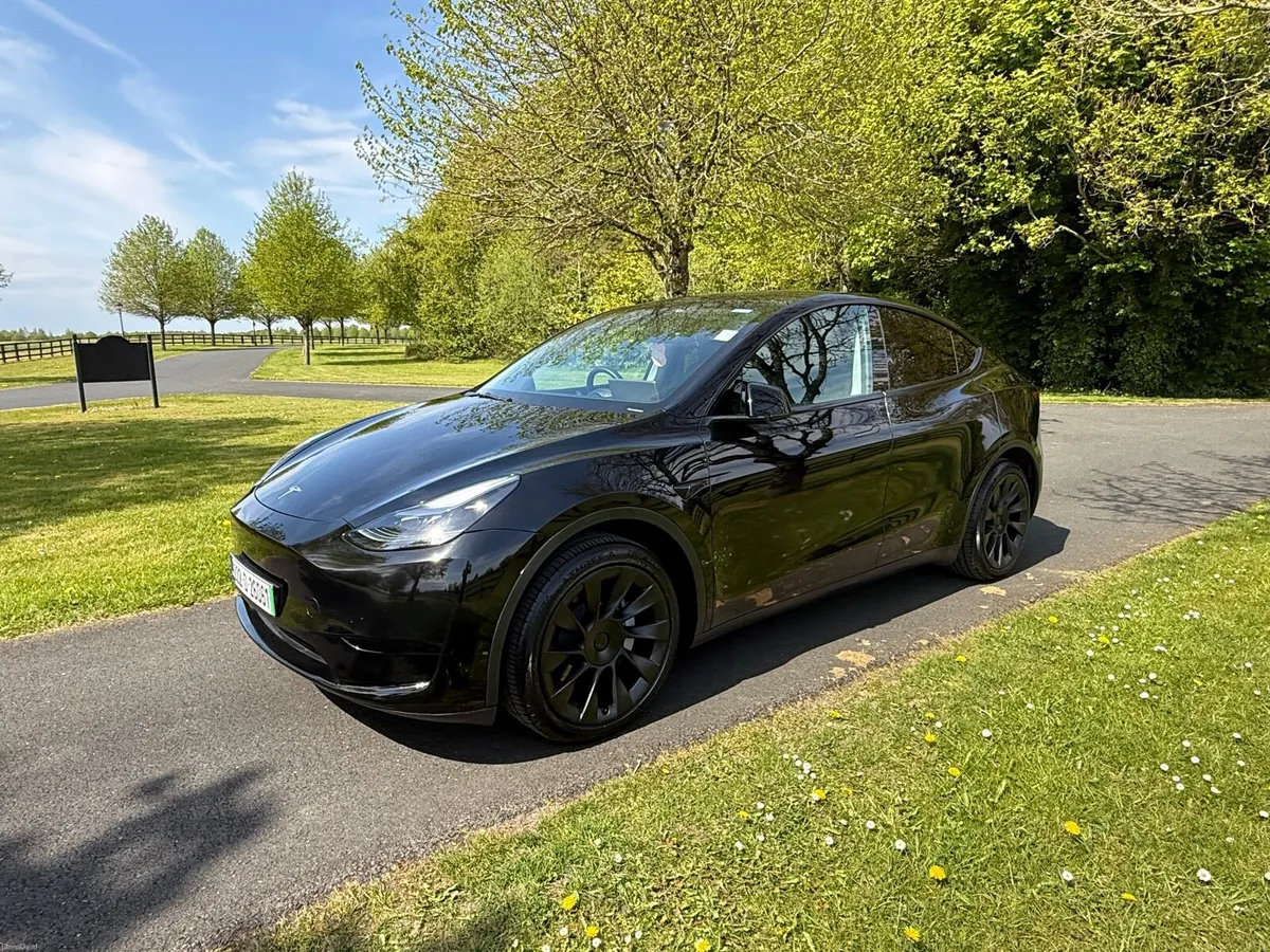 Tesla Model Y 2022 RWD - Image 3