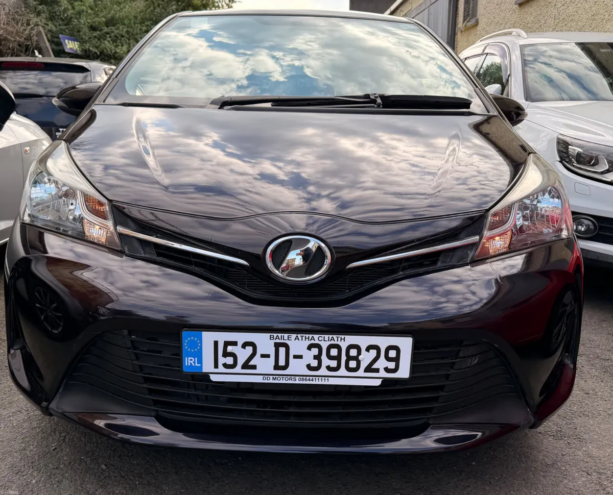 Toyota Vitz  /Yaris 2015 Automatic - Image 1