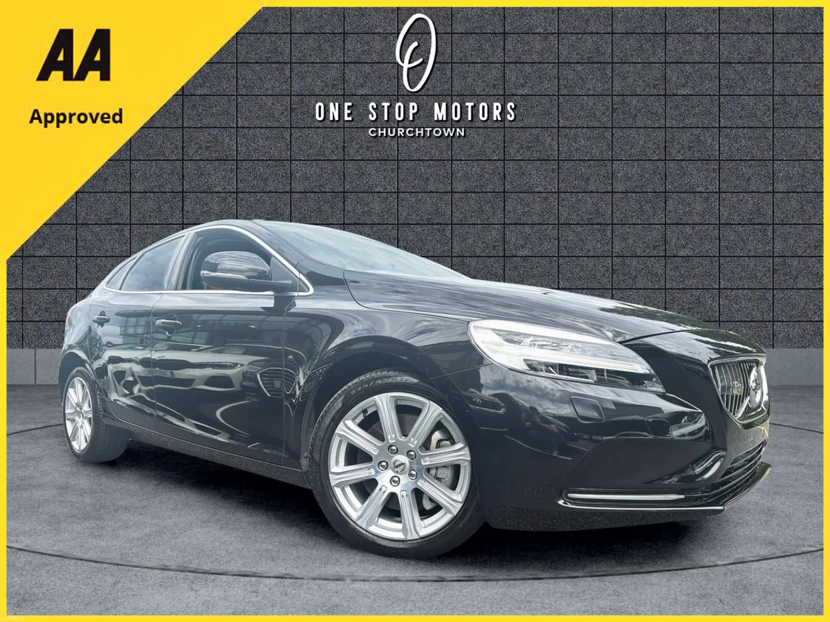 2017 Volvo V40 2.0D INSCRIPTION D4 AUTO (HUGE SPEC - Image 3