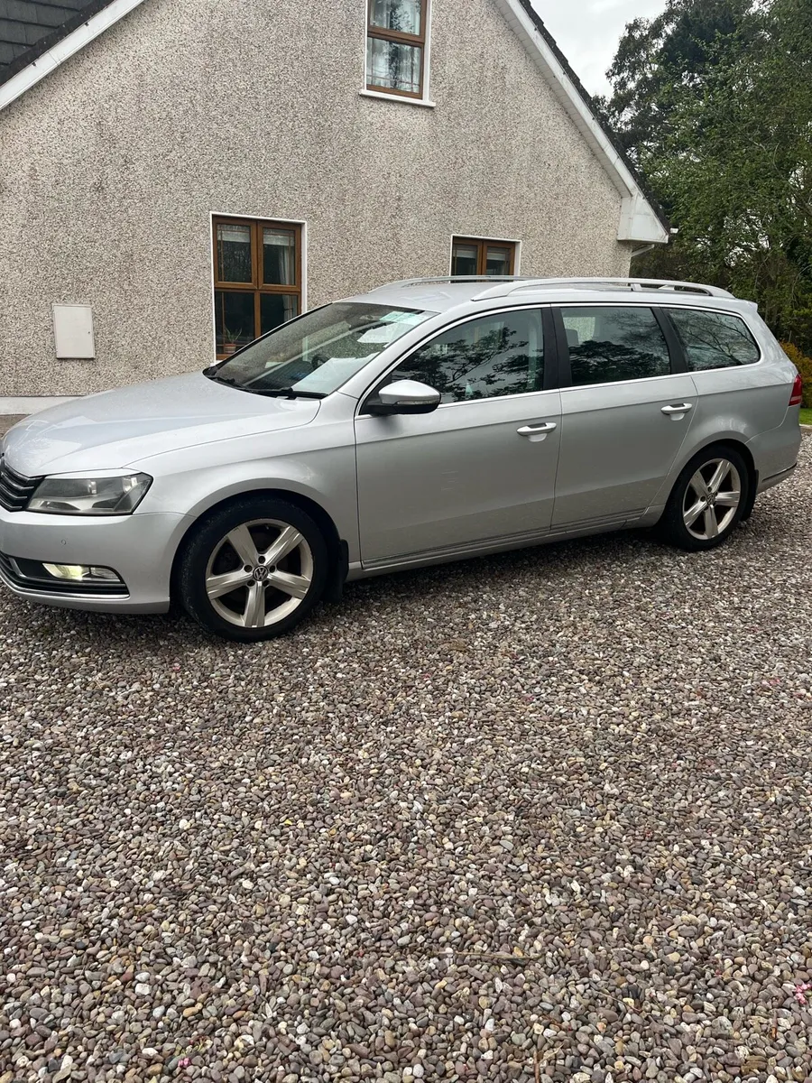 2011 VW Passat estate 1.6 Diesel - Image 2