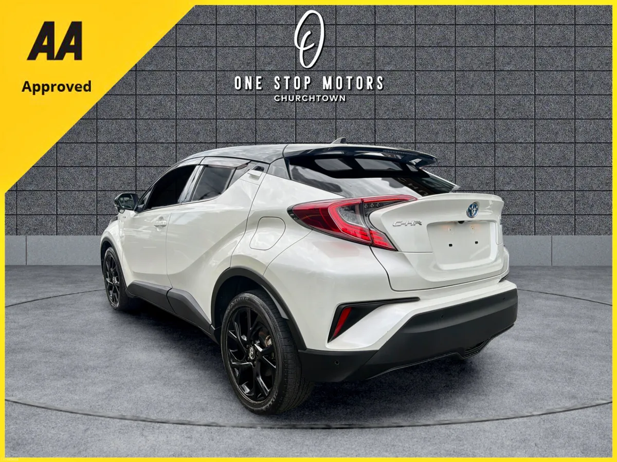 2019 Toyota C-HR 1.8L HYBRID AUTO (2TONE)LUNA SPOR - Image 2