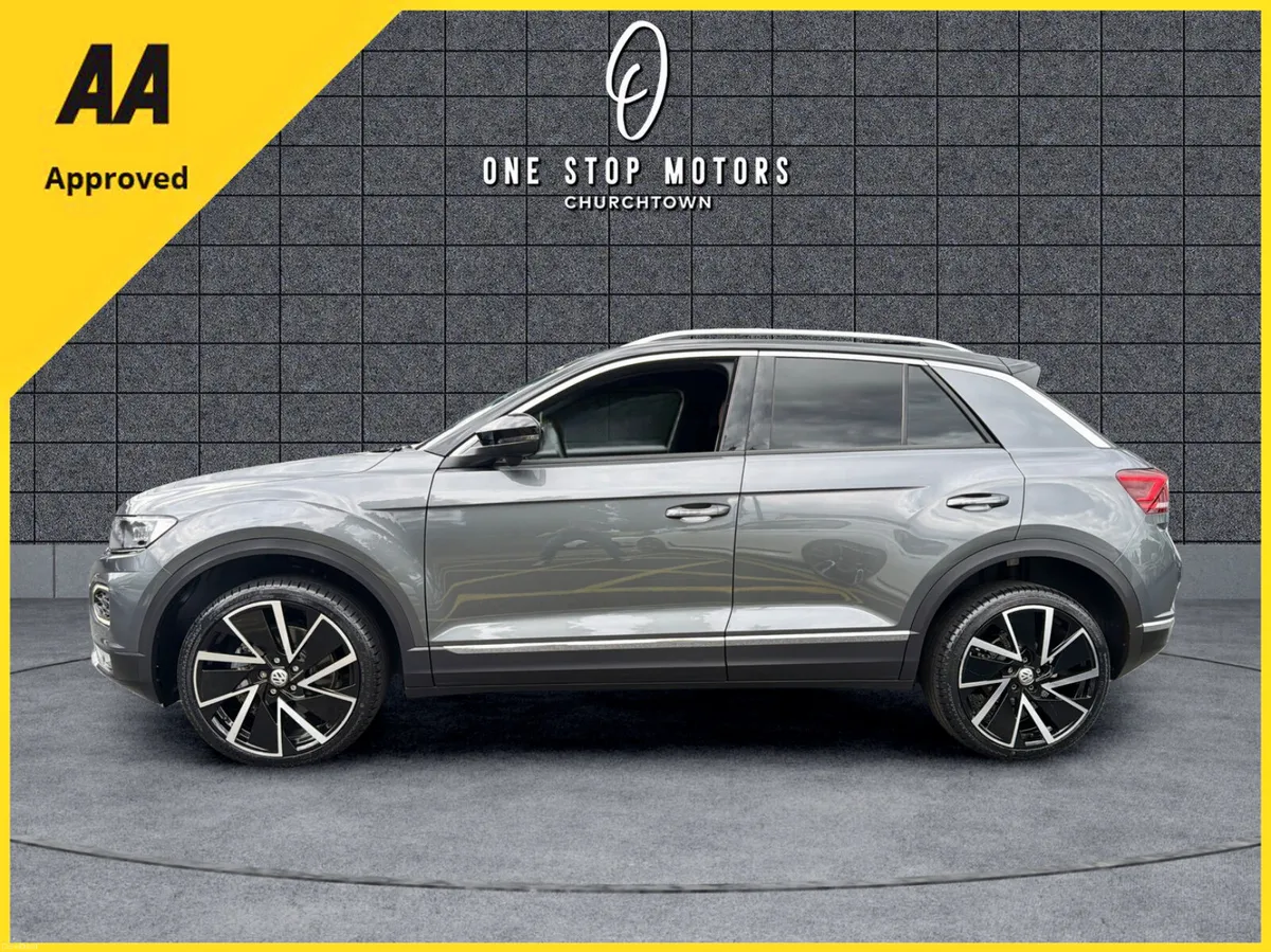 212 VW T-ROC 2.0TDI SPORT (AUTO) HUGE SPEC LOW KM - Image 3