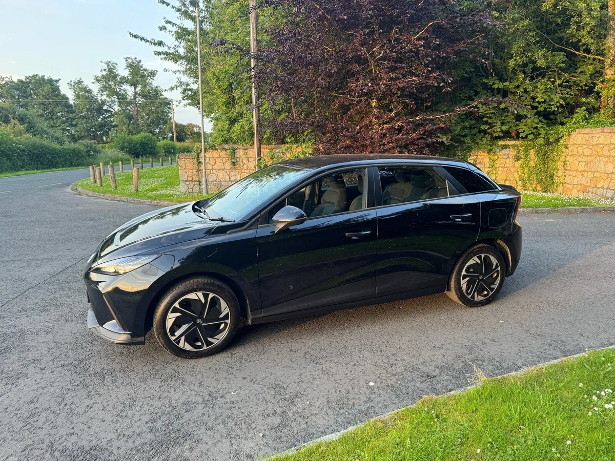 242 MG4 EXCITE 51KWH // APPLE CARPLAY/ANDROID - Image 4