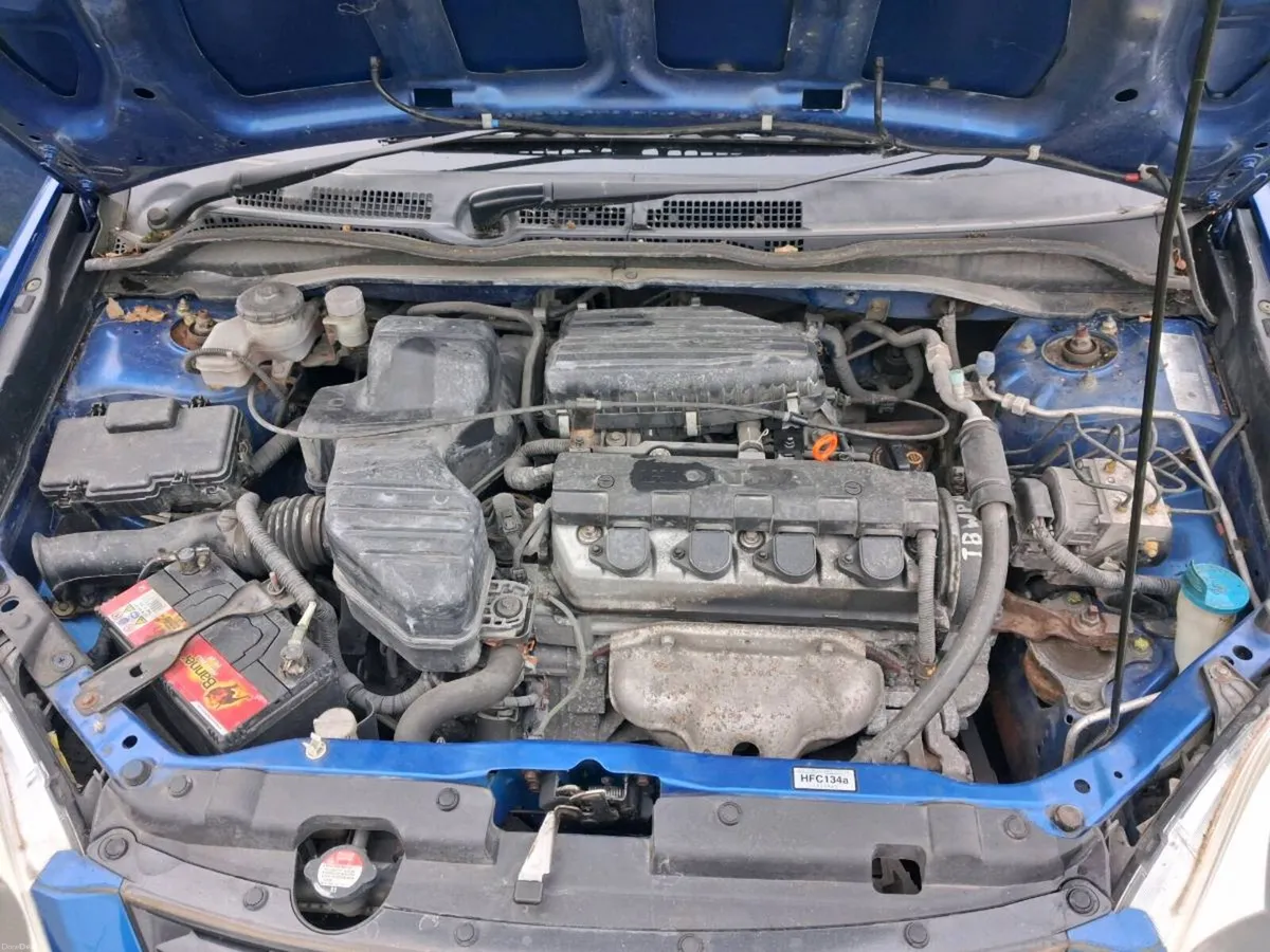 Honda civic - Image 4
