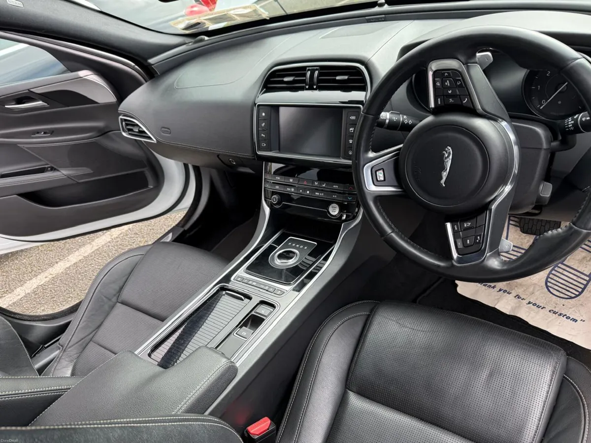 Jaguar XE R-Sport 2018 Automatic - Image 2