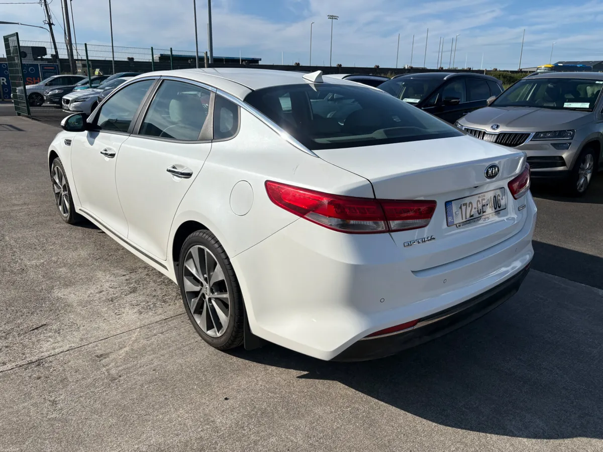 Kia Optima 2017 - Image 6