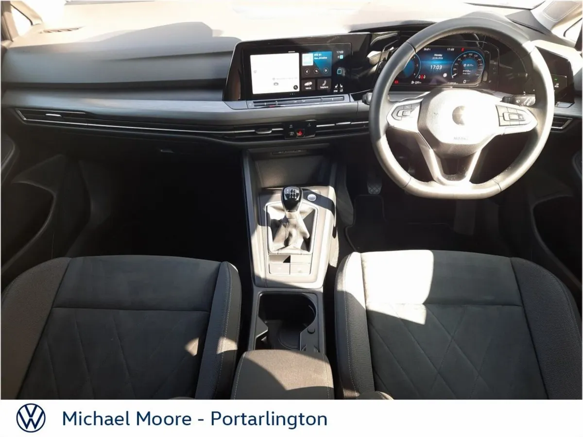 Volkswagen Golf 2.0 TDI 115HP Style - Image 2