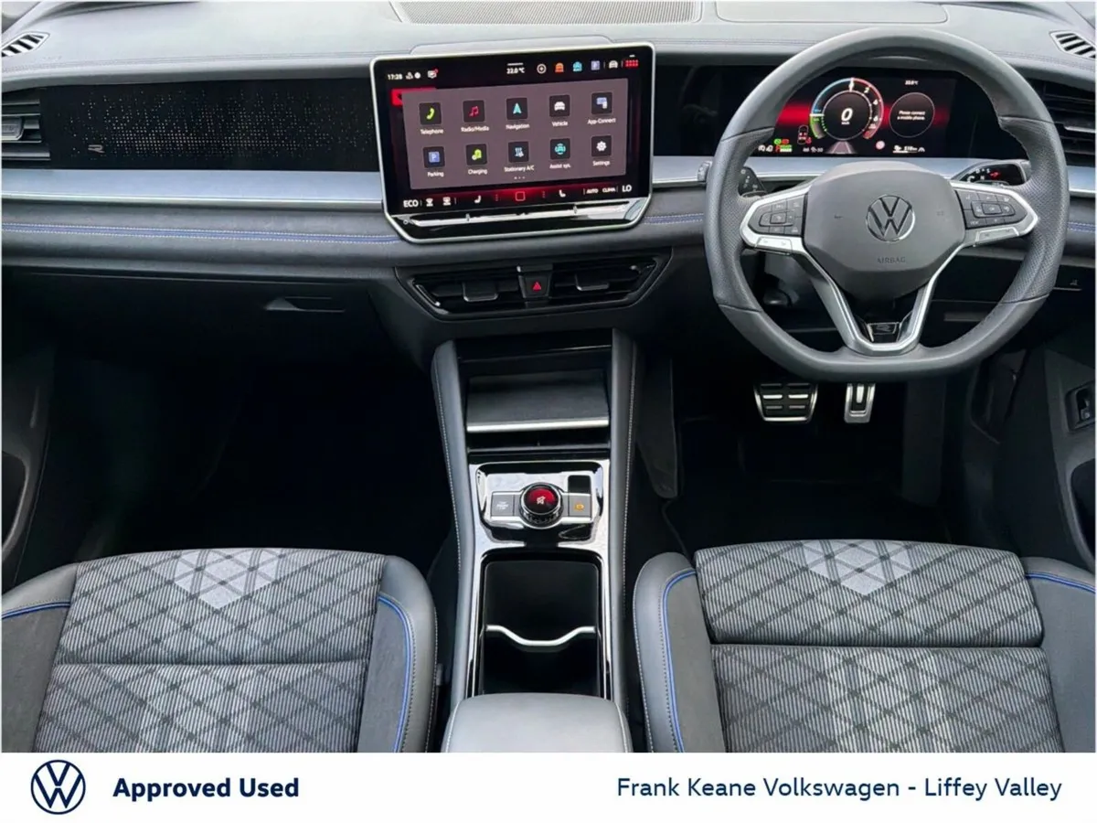 Volkswagen Tayron R-LINE AUTO PHEV 1.5 TSI 204PS * - Image 2
