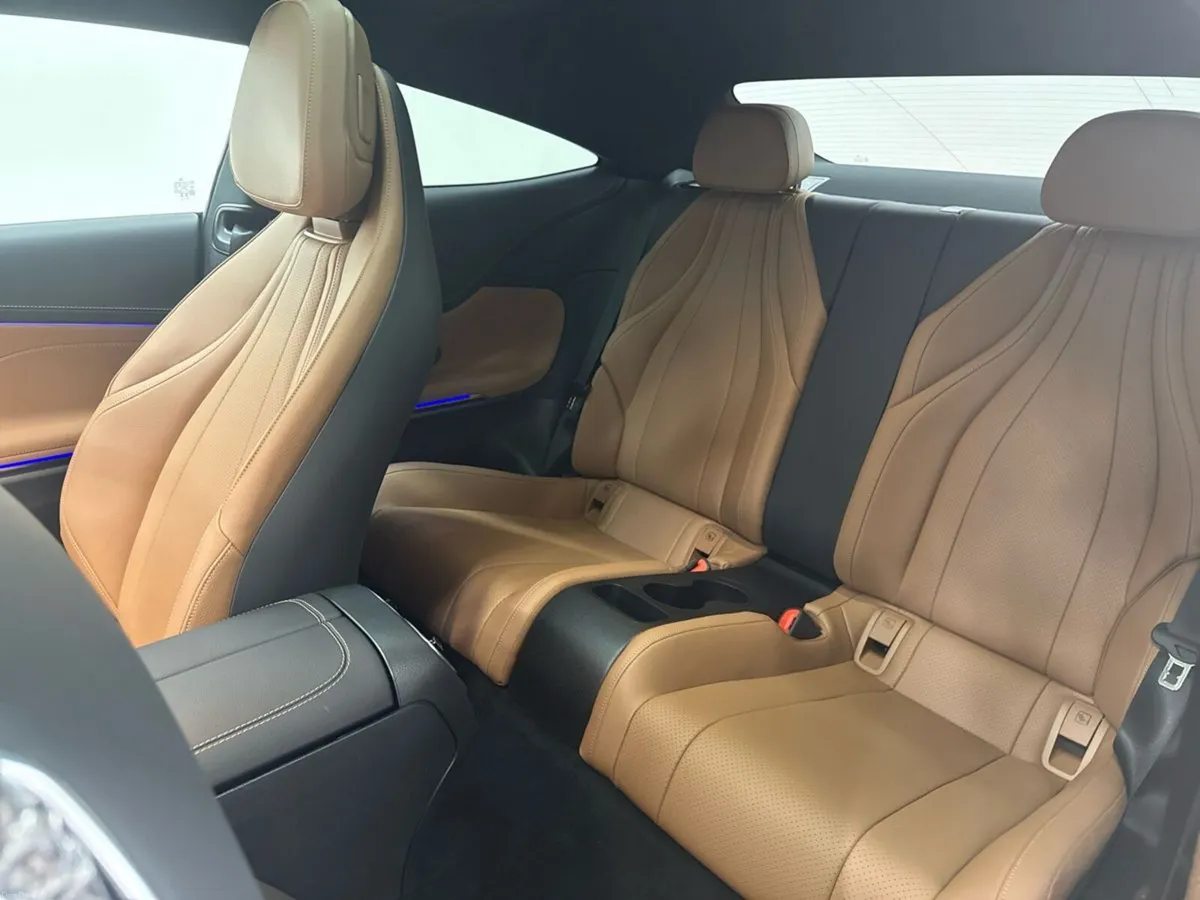 Mercedes-Benz CLE CLE 300 e COUPE EQ Hybrid Techno - Image 4