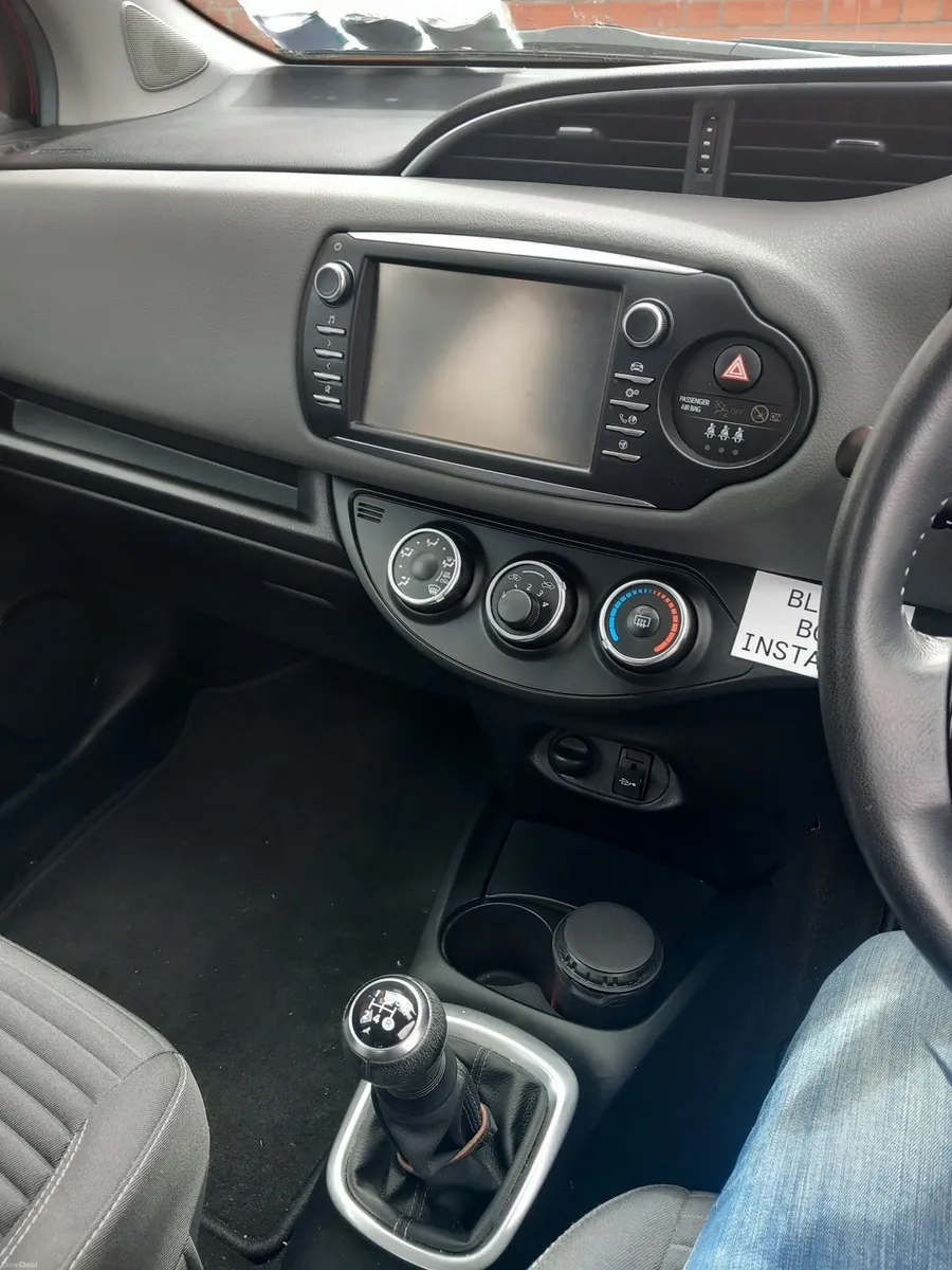 Toyota Yaris 2017 luna Huge Spec. Reduced to sell. - Image 4