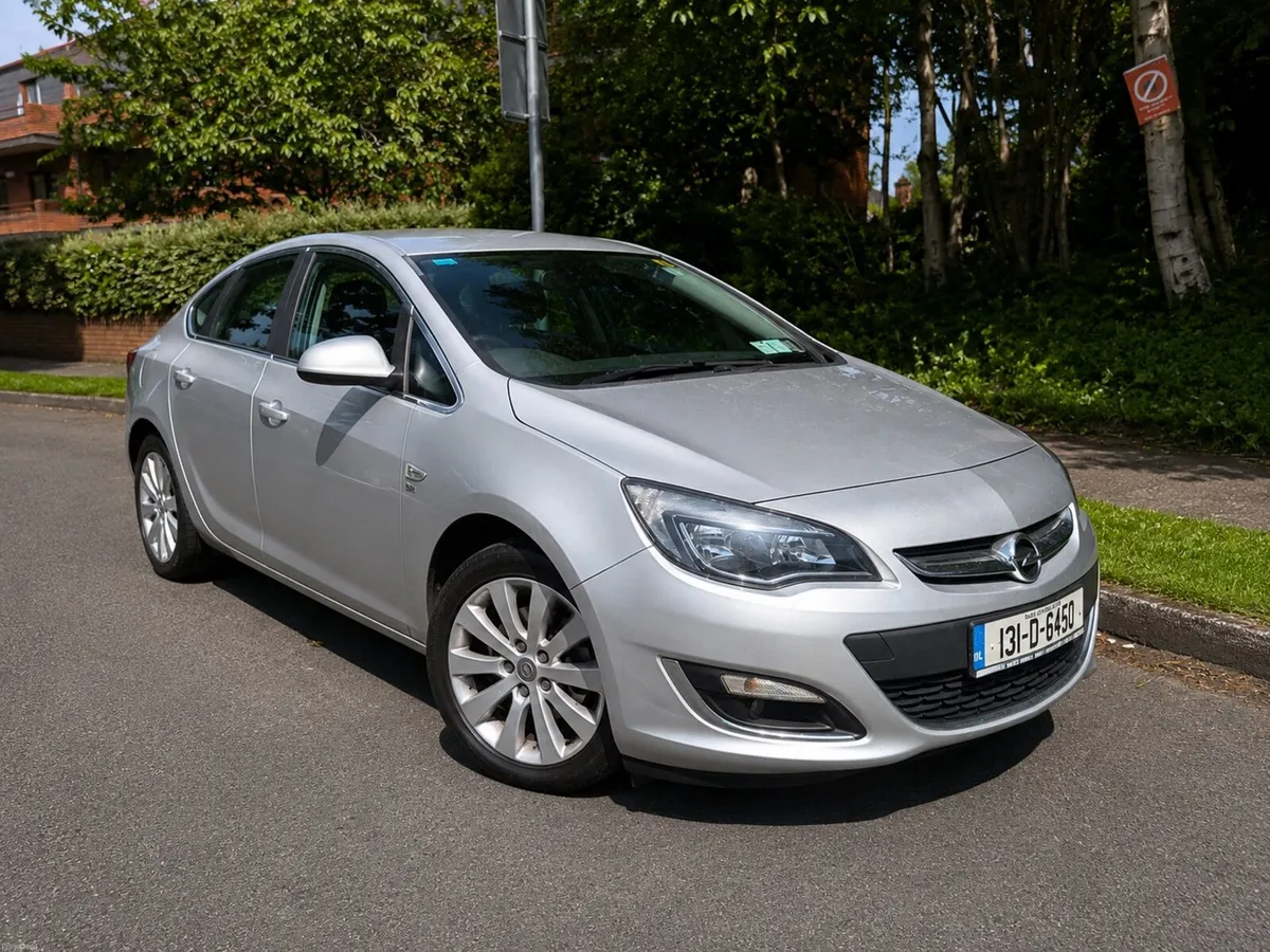 Opel Astra SE 1.7 CDTI 130PS Fresh NCT,Low Km,FSH - Image 1