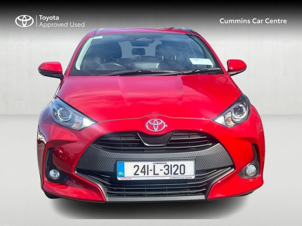 Toyota Yaris HYB 1.5 LUNA 115HP STUNNING CAR - Image 5