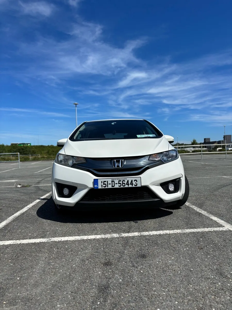 Car - Image 1