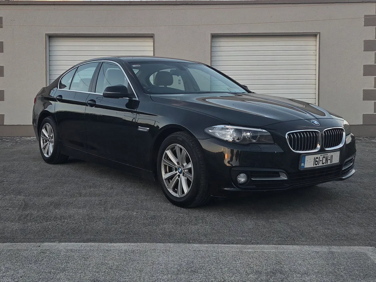 2016 BMW 5 Series 520d SE 190bhp 4dr Auto Saloon - Image 3