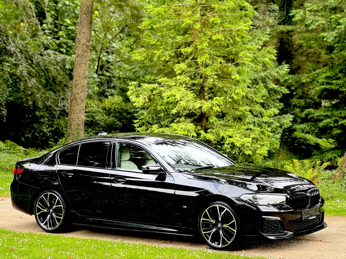 G30 LCI 520D MSPORT PLUS - Image 4