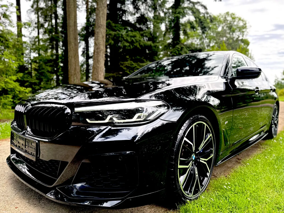 G30 LCI 520D MSPORT PLUS - Image 1