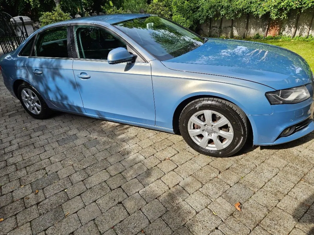 Audi A4 2008 -1 family owner-very low mileage - Image 3