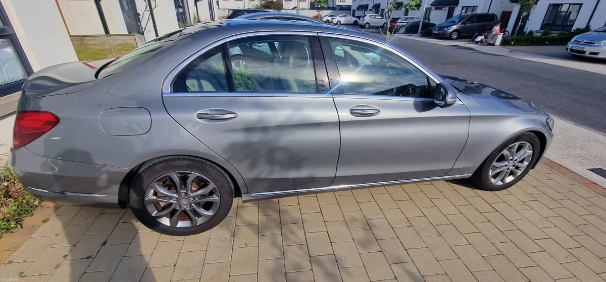 Mercedes-Benz C-Class 2015 - Image 4