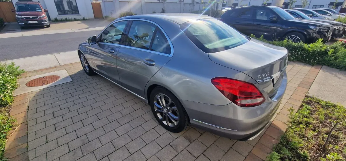 Mercedes-Benz C-Class 2015 - Image 3