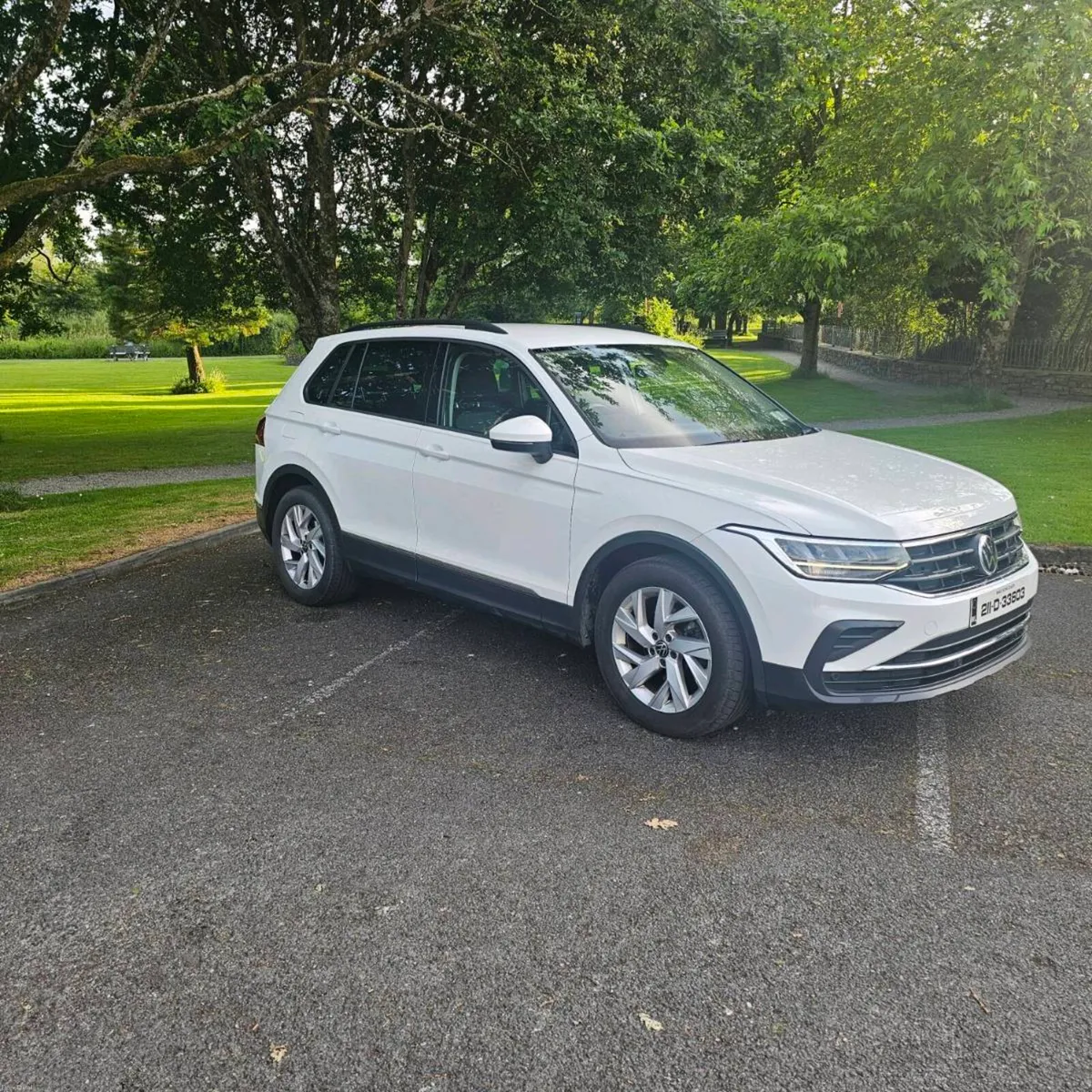 2021 Volkswagen Tiguan LIFE 2.0 TDI D7F 150HP - Image 1