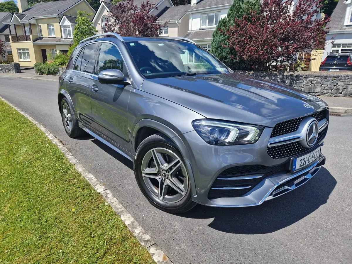 2022 Mercedes-Benz GLE 300D SUV 4Matic AMG Line - Image 1