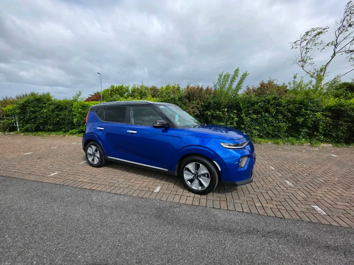 kia e soul car - Image 1