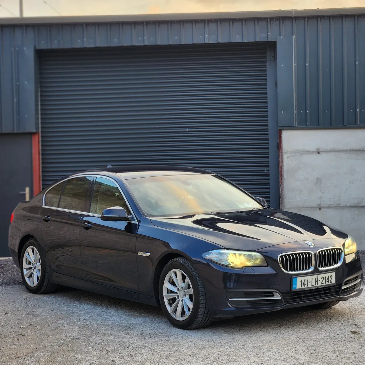 2014 BMW 520D automatic - Image 2