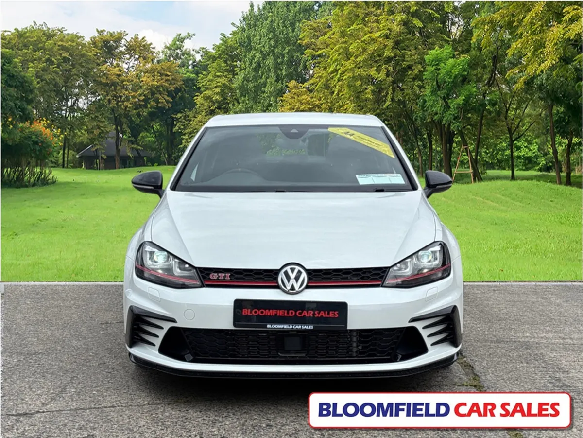 Volkswagen Golf CLUBSPORT , 2.0 GTI // LOW MILEAGE - Image 2