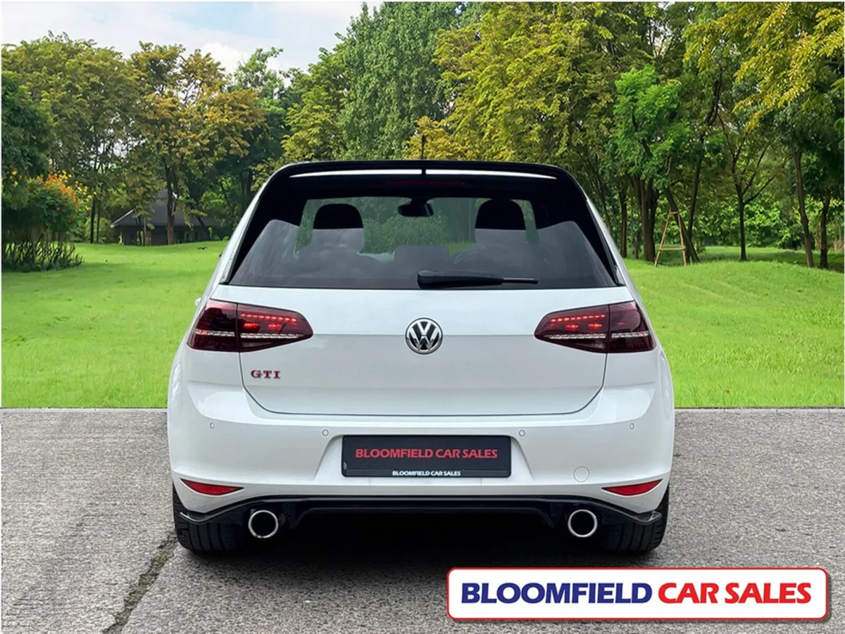 Volkswagen Golf CLUBSPORT , 2.0 GTI // LOW MILEAGE - Image 6