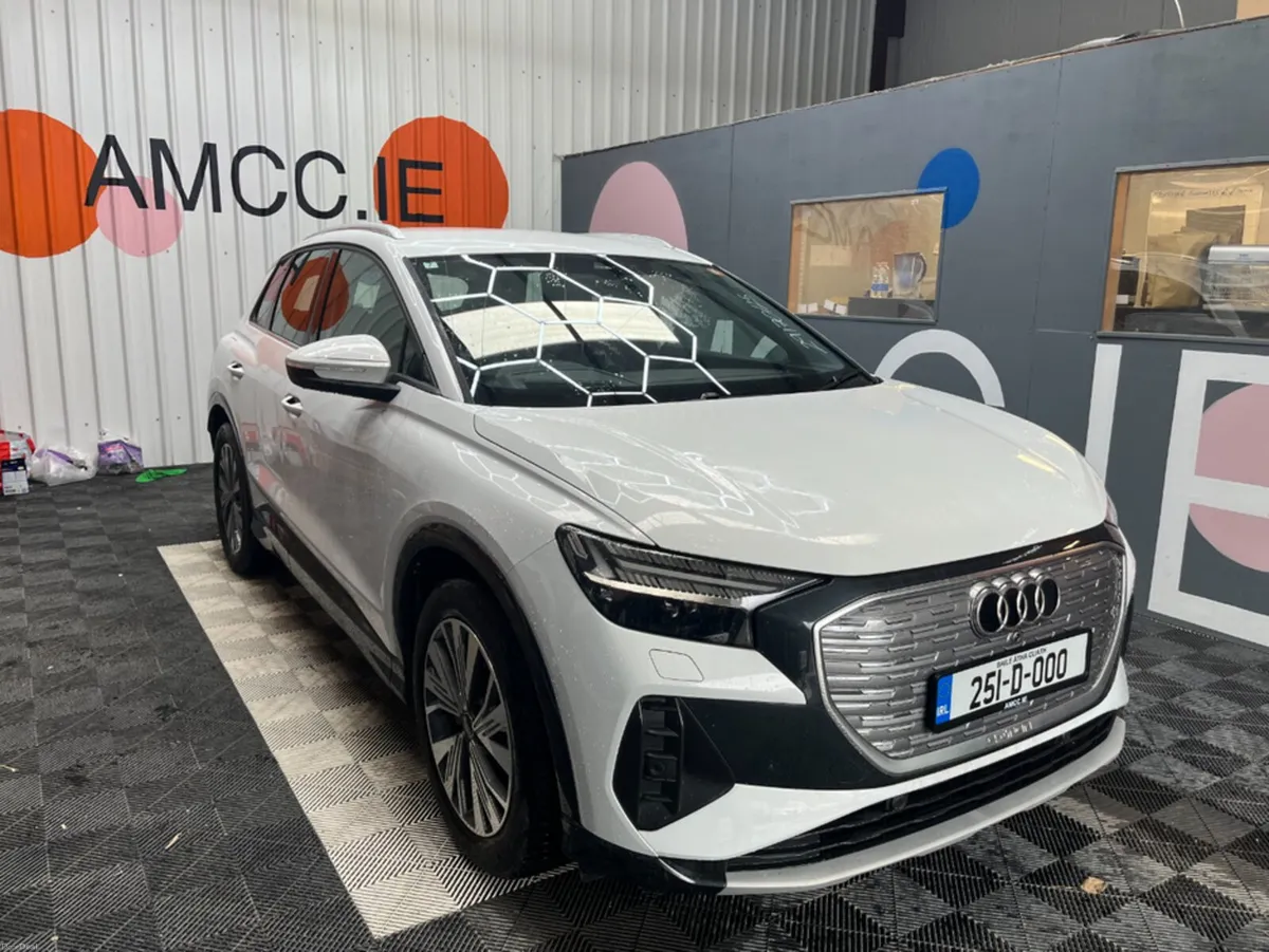 Audi Q4 e-tron 2025 AUDI Q4 E-TRON 45 ADVANCED AUT - Image 1