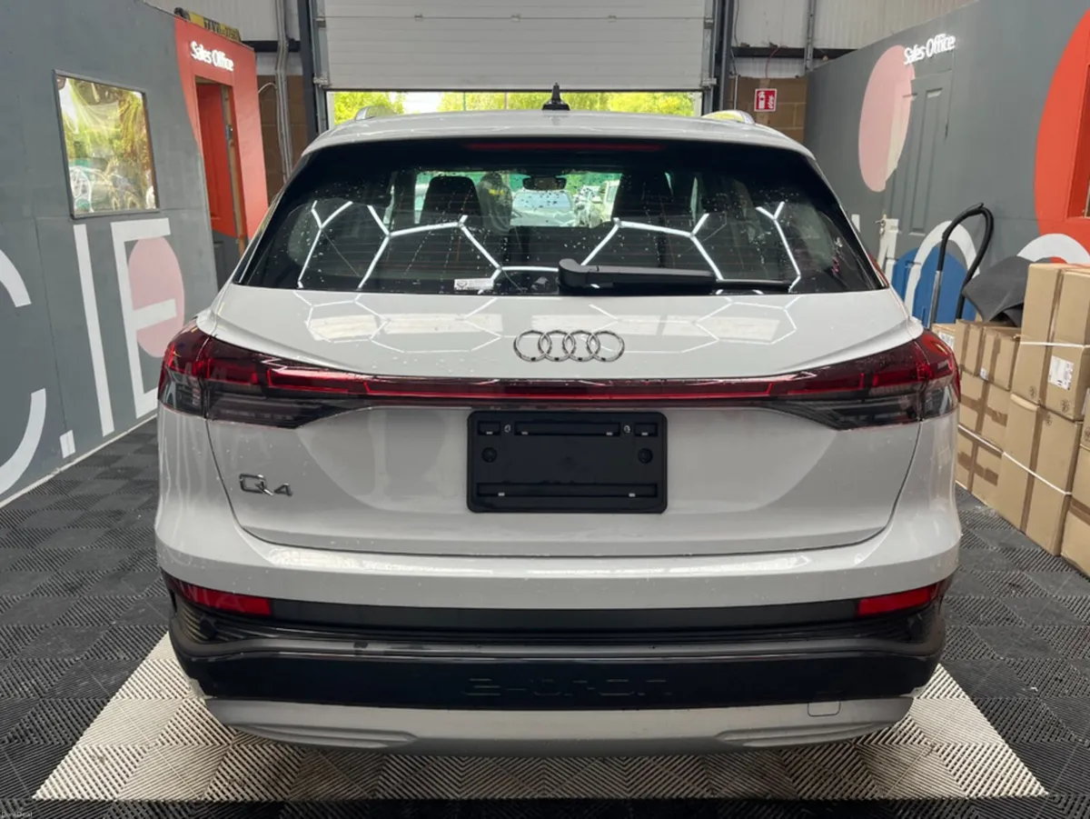 Audi Q4 e-tron 2025 AUDI Q4 E-TRON 45 ADVANCED AUT - Image 3