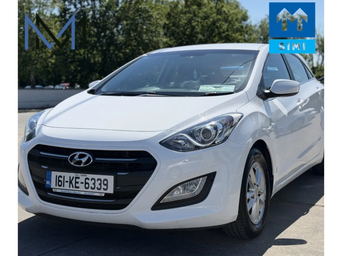 Hyundai i30 SE BLUE DRIVE - Image 1