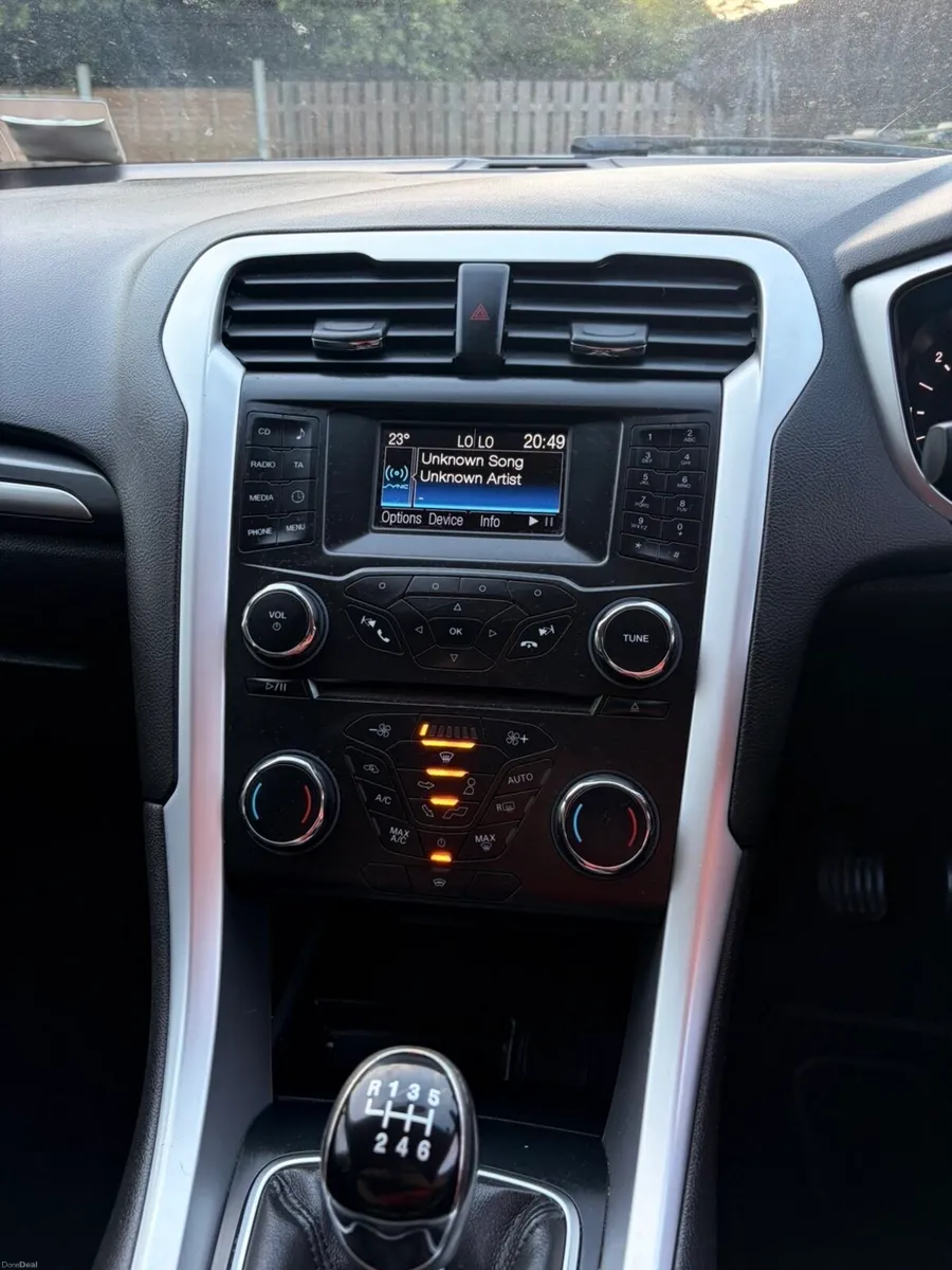Ford Mondeo 1.6 Diesel - Image 4