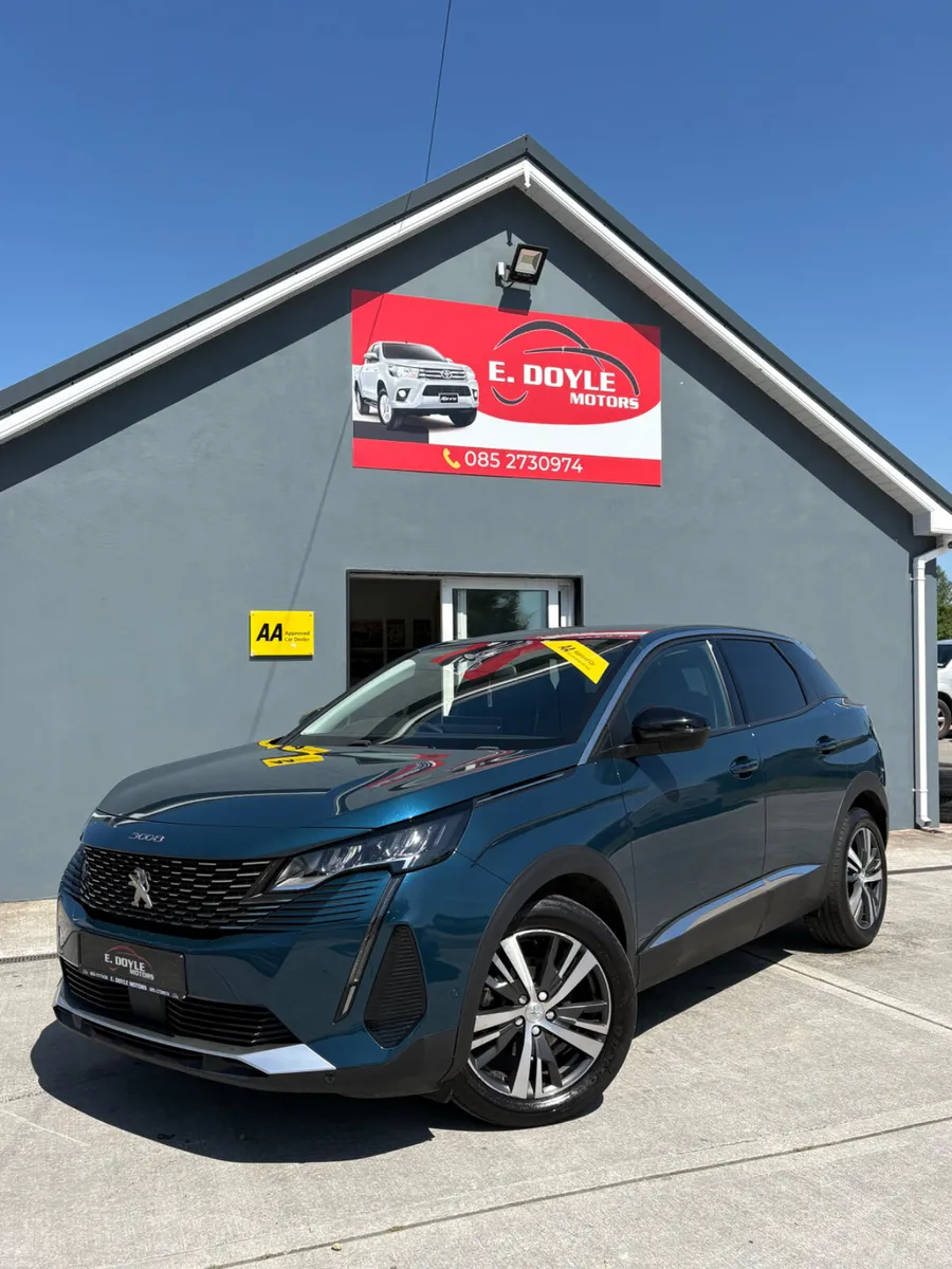 2022 Peugeot 3008 Automatic - Image 2