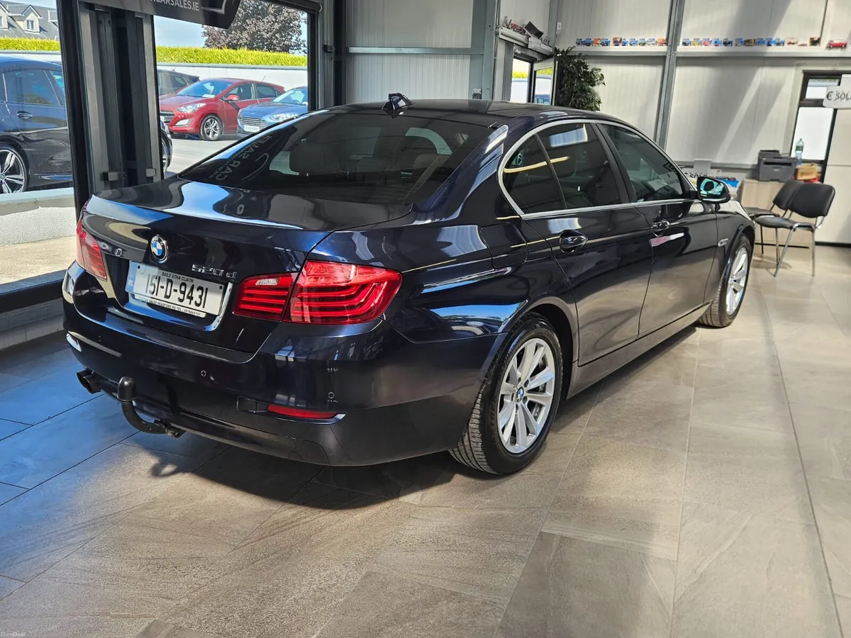 15 BMW 520 D SERIES AUTOMATIC - Image 3