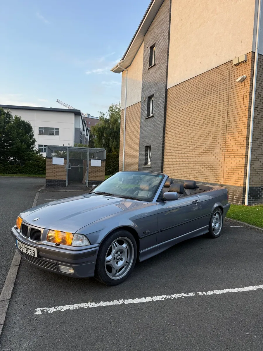 BMW E36 Cabrio - Image 1