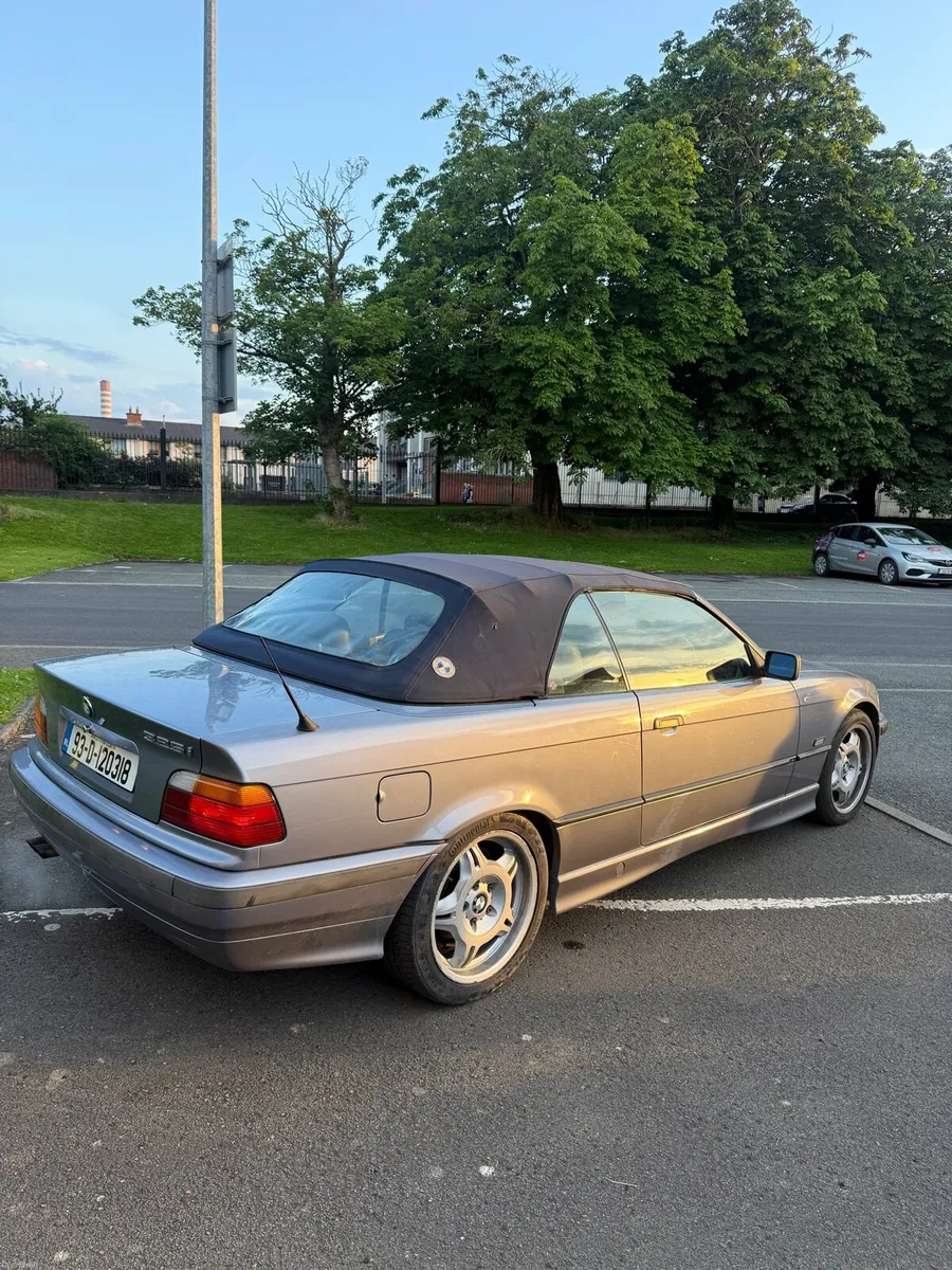 BMW E36 Cabrio - Image 3