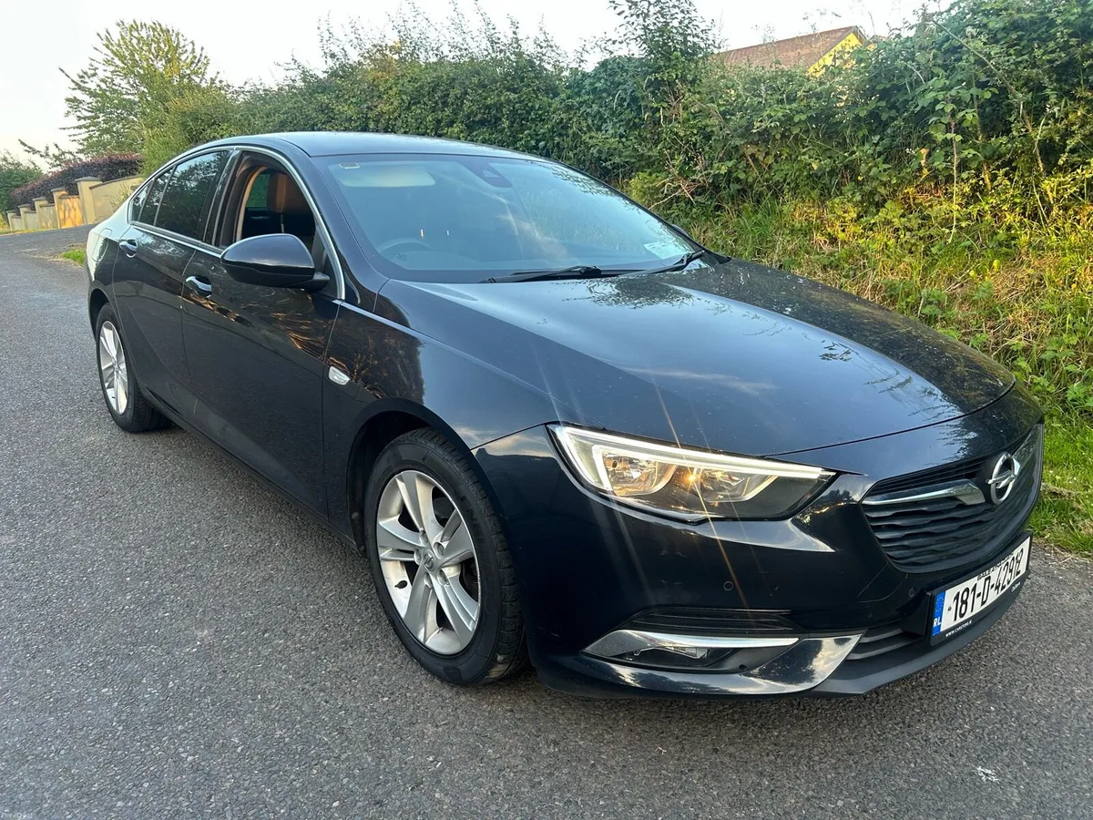 Opel insignia 2018 SRI NCT 01/28 - Image 1