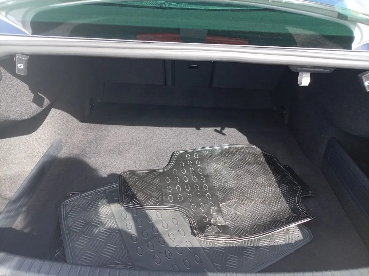 Volkswagen Passat 2017 - Image 6