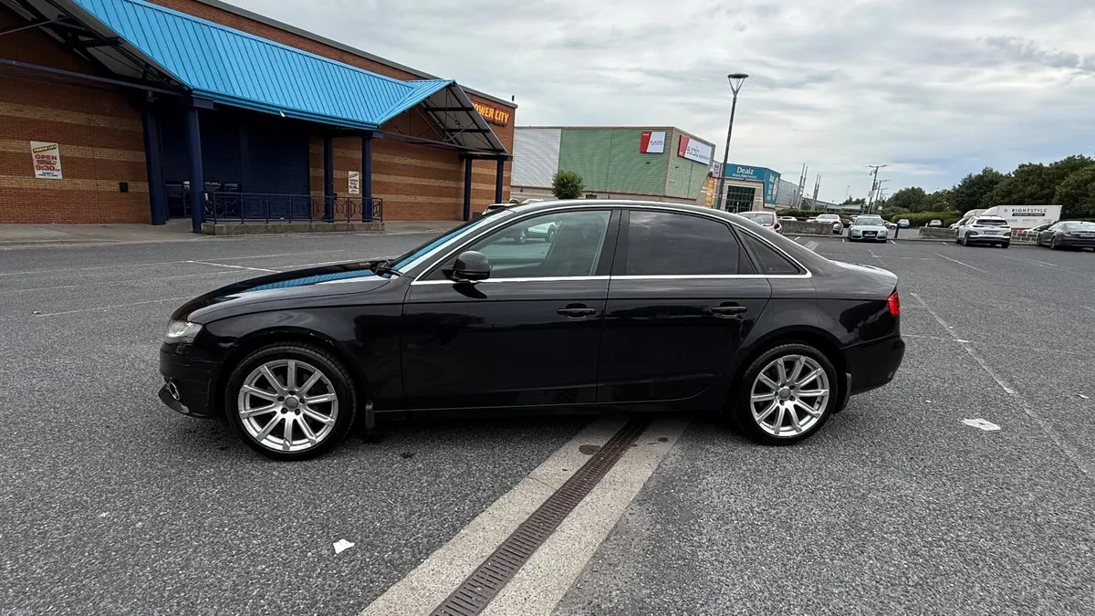 Audi A4 2008 - Image 4