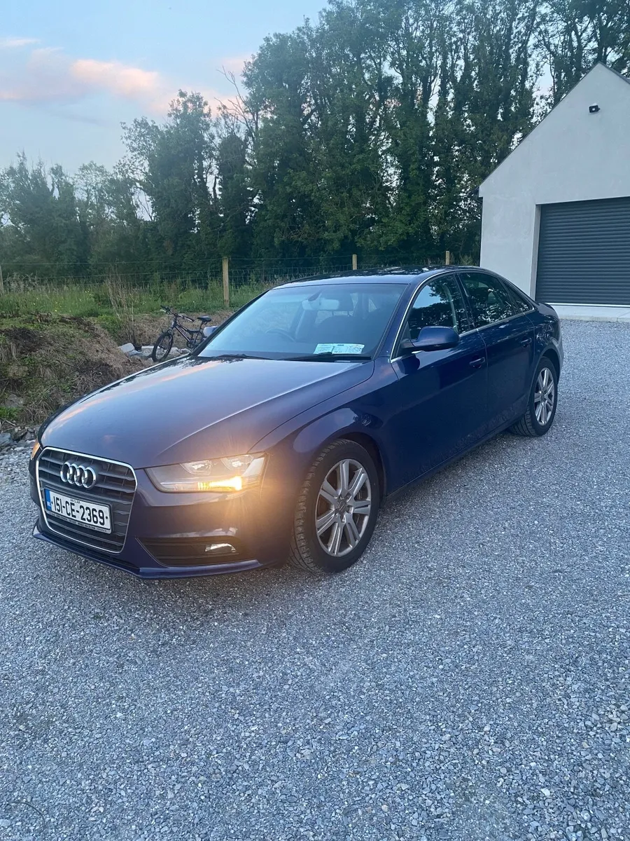 Audi A4 2015 - Image 1