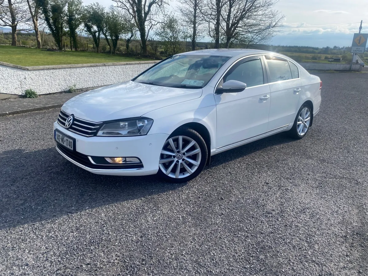Volkswagen Passat 2014 - Image 3